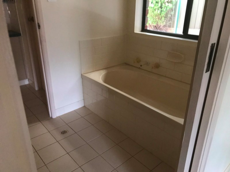 2 Bronhill Court, Golden Grove SA 5125