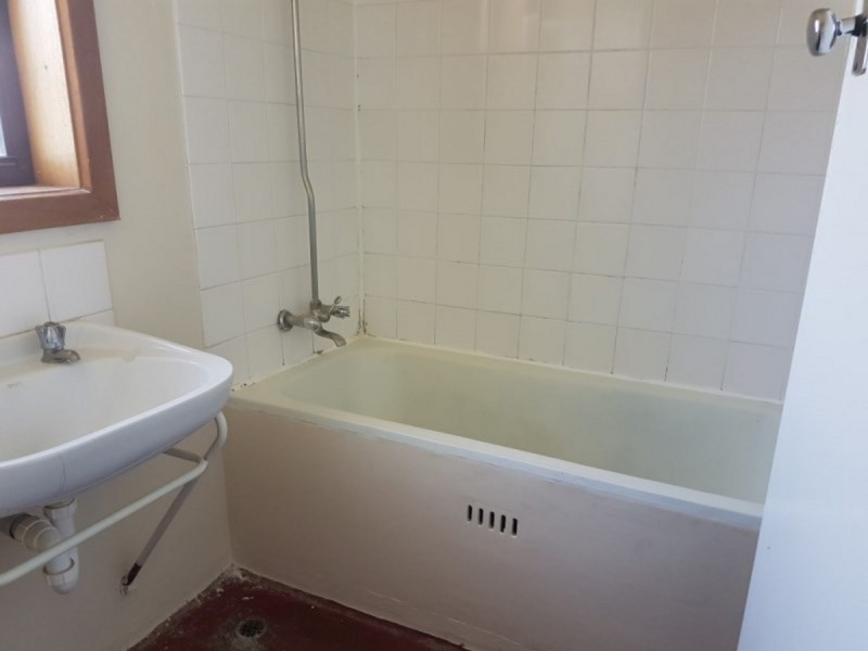 10 Whitford Road, Elizabeth South SA 5112