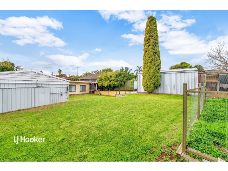 9 Abelia Avenue, Para Vista SA 5093