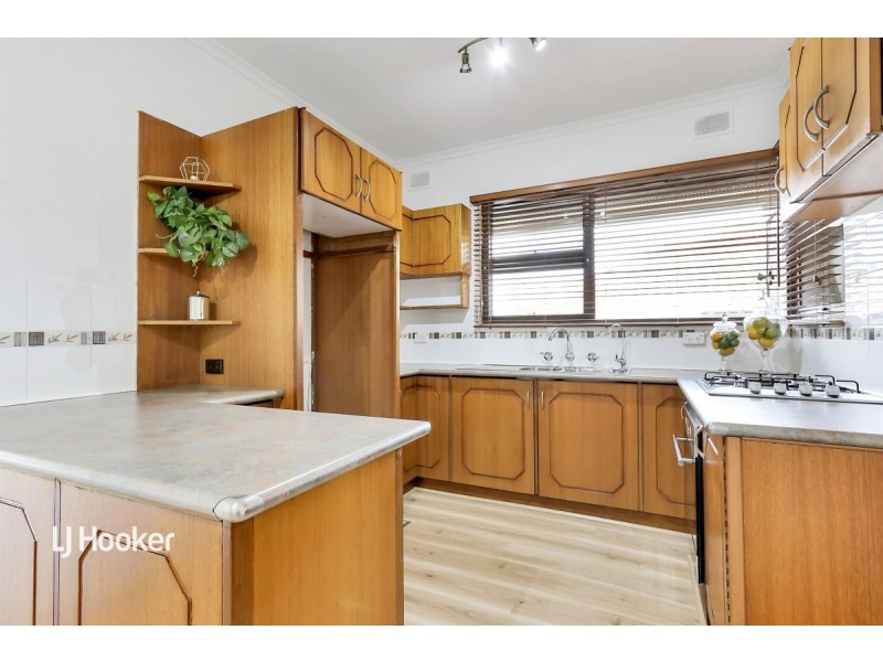 60 Milne Road, Para Hills SA 5096