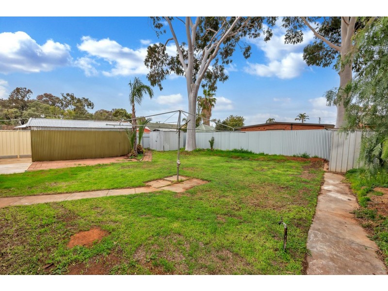 4 Orana Street, Brahma Lodge SA 5109