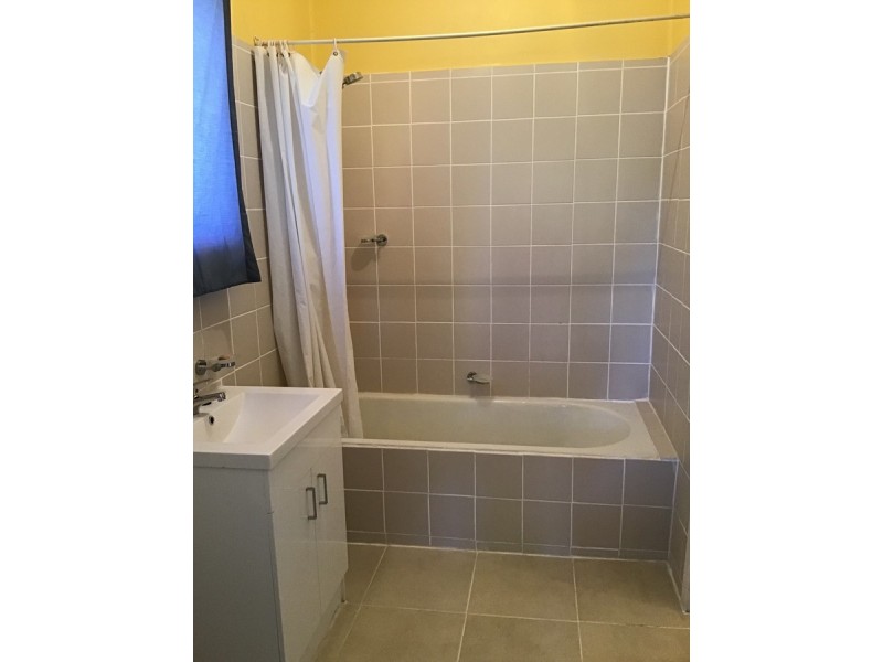 27 Whitford Road, Elizabeth South SA 5112