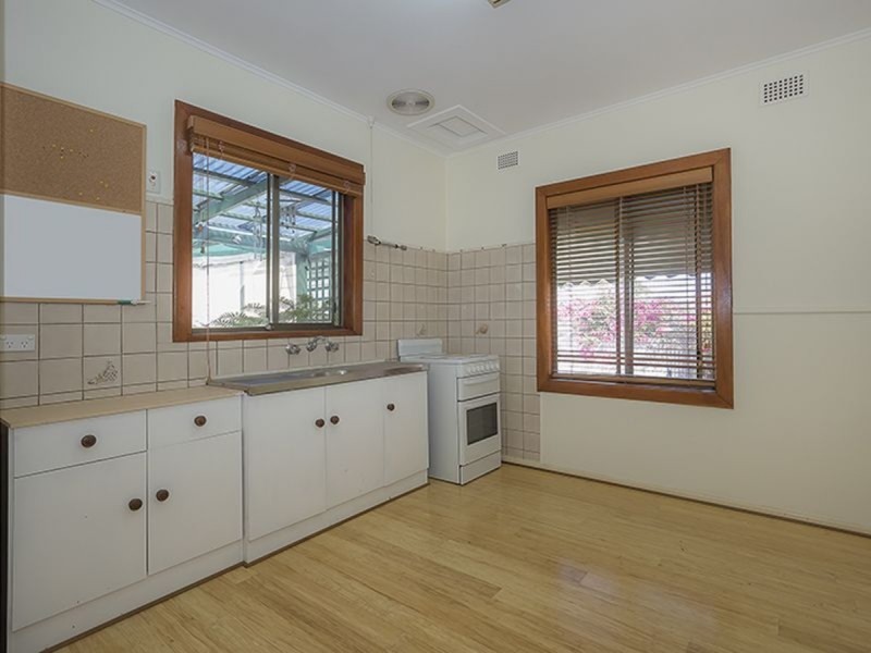 2 Dewey Street, Elizabeth East SA 5112