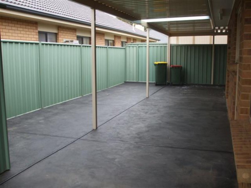 2 Avocet Drive, Mawson Lakes SA 5095