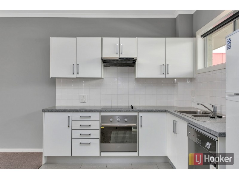 204/6-18 Metro Parade, Mawson Lakes SA 5095