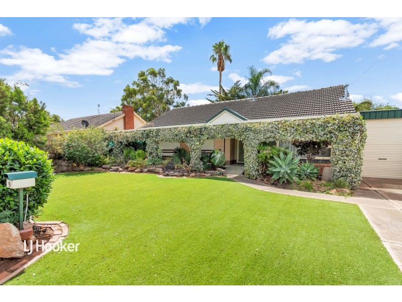 9 Collins Street, Elizabeth Downs SA 5113