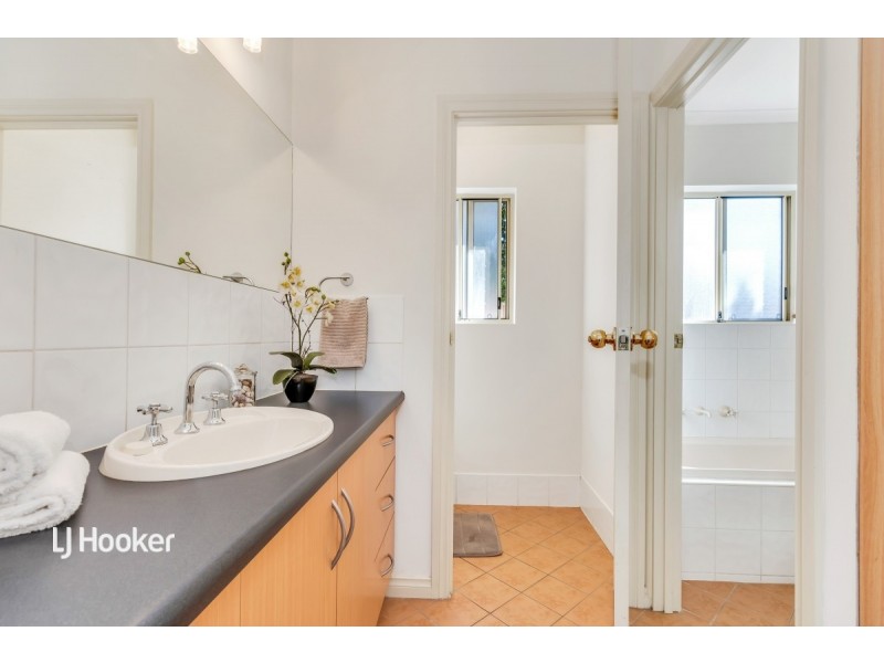 27 Ormond Avenue, Clearview SA 5085