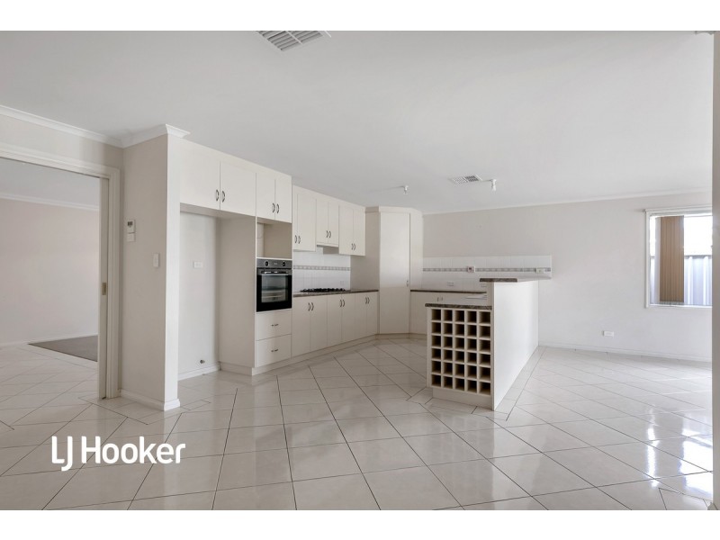 8 Berno Court, Parafield Gardens SA 5107