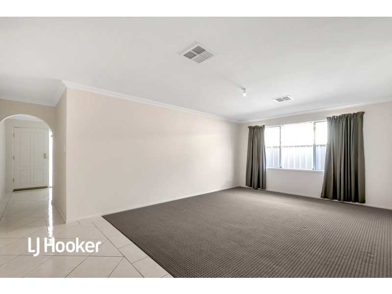 8 Berno Court, Parafield Gardens SA 5107