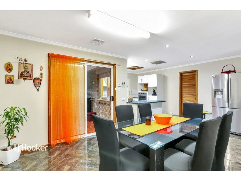 12 Nellie Street, Parafield Gardens SA 5107