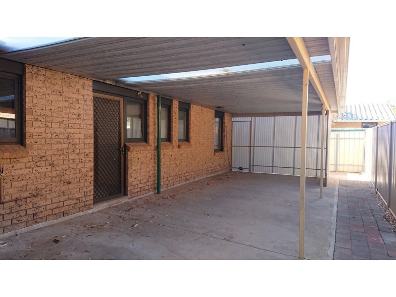60 Codd Street, Para Hills West SA 5096