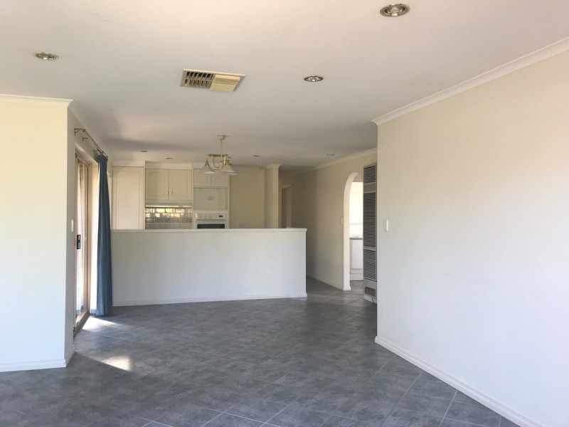 10 Rifle Range Road, Greenwith SA 5125