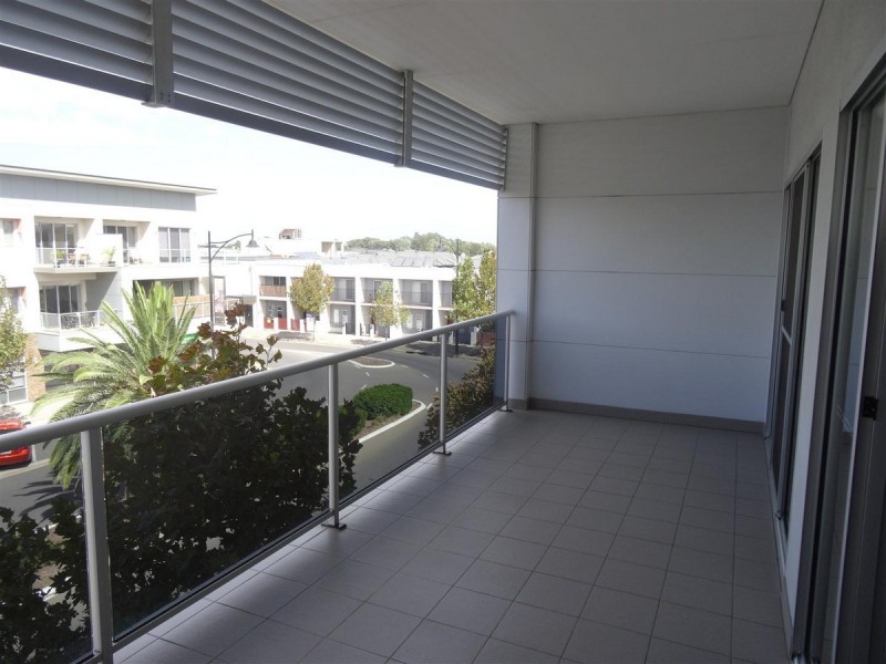 202/102 Elder Drive, Mawson Lakes SA 5095