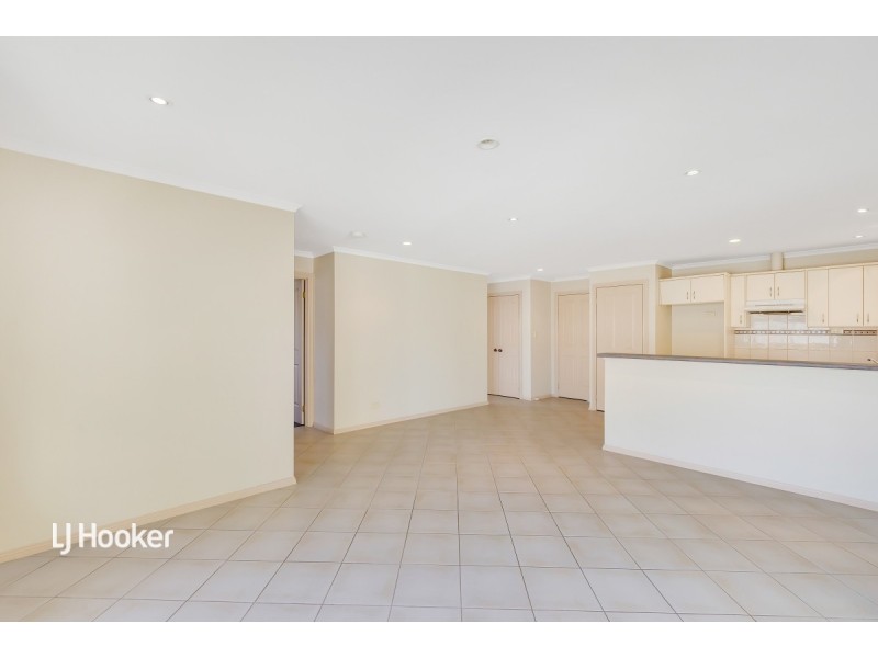 22 Charta Circuit, Smithfield SA 5114