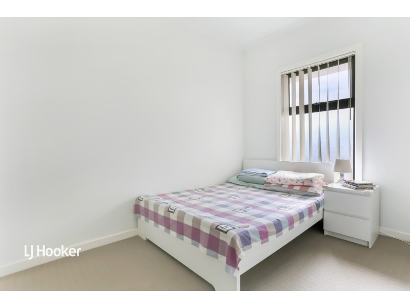 2 MacMillan Avenue, Mawson Lakes SA 5095