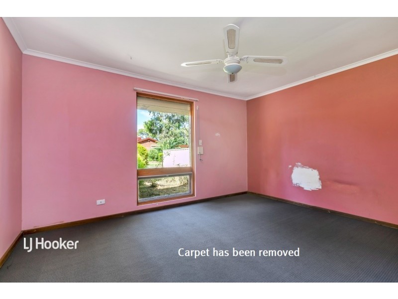 11 Middle Avenue, Paralowie SA 5108