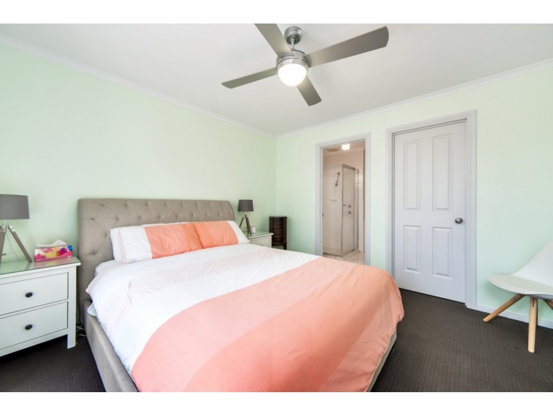 188 President Avenue, Andrews Farm SA 5114