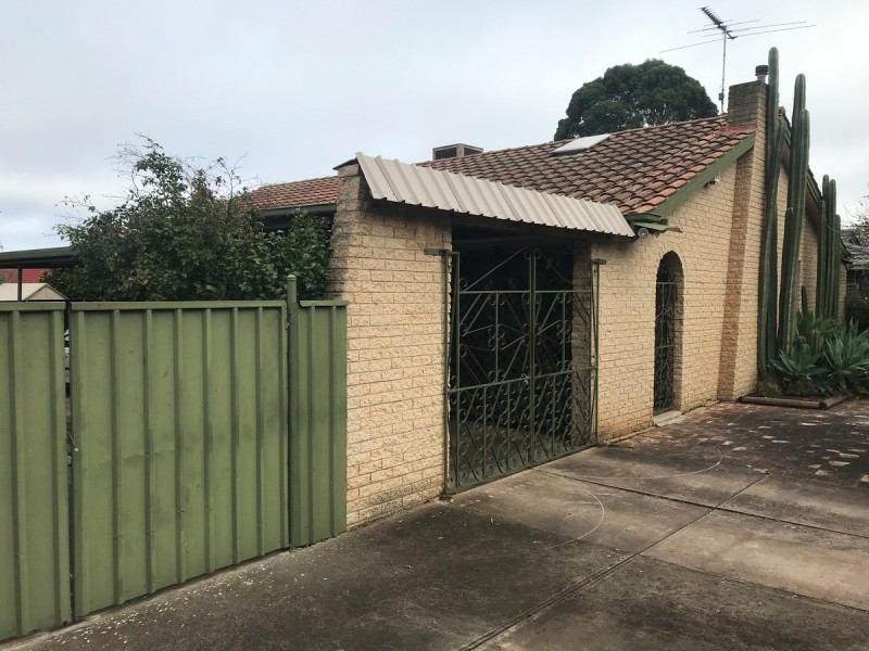 61 Collingbourne Drive, Elizabeth Vale SA 5112