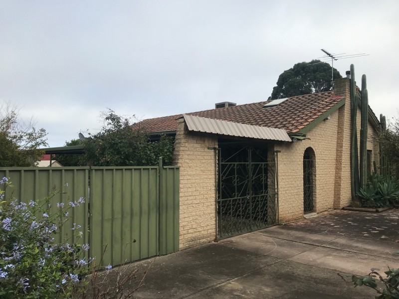 61 Collingbourne Drive, Elizabeth Vale SA 5112