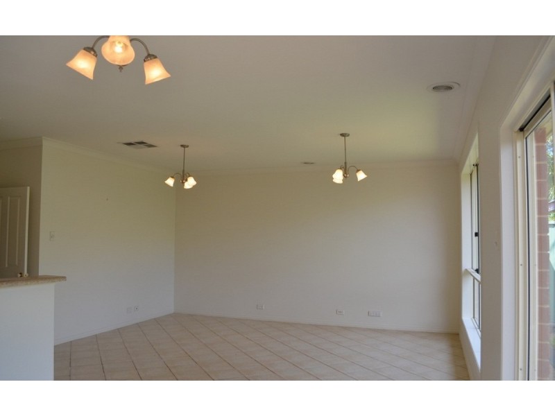 6 Juniper Place, Mawson Lakes SA 5095