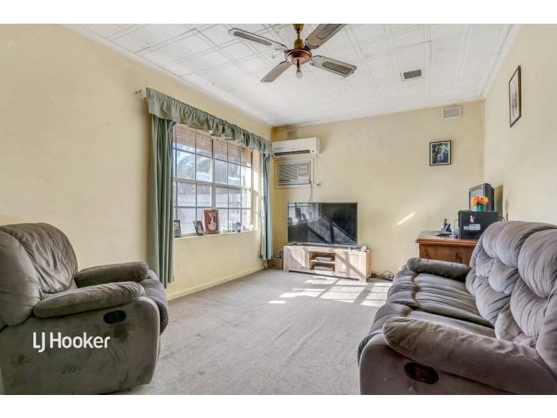 34 Kinkaid Road, Elizabeth East SA 5112