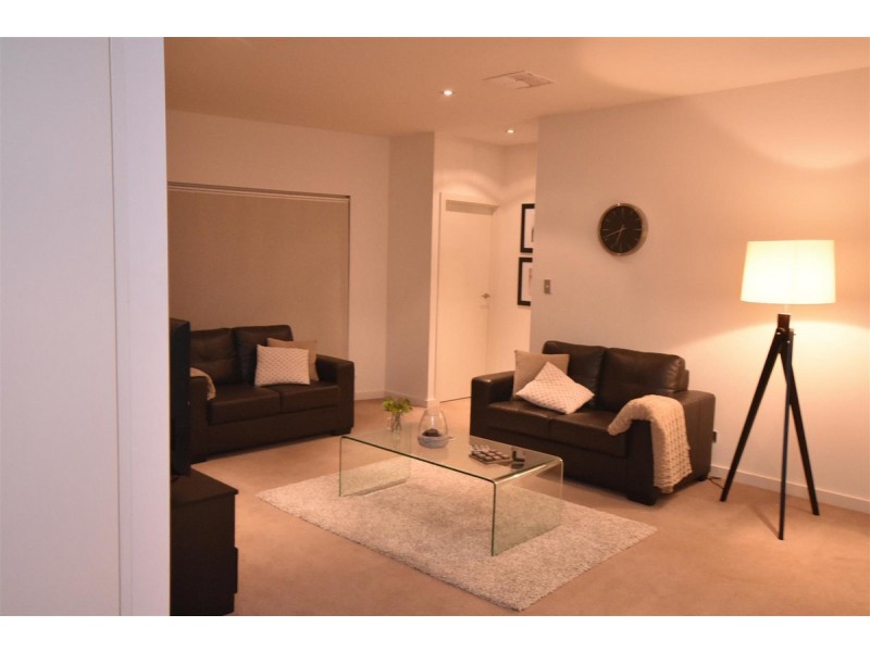 5 Yates Street, Mawson Lakes SA 5095