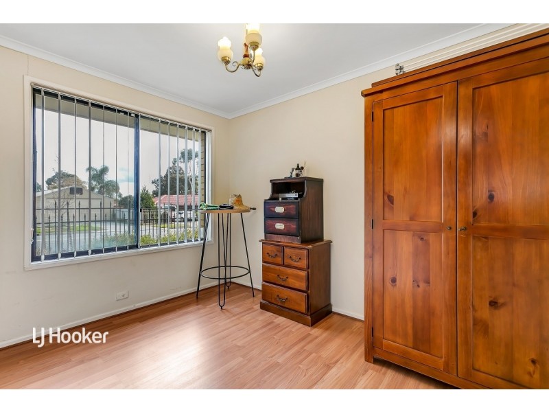 88 Canterbury Drive, Salisbury Heights SA 5109