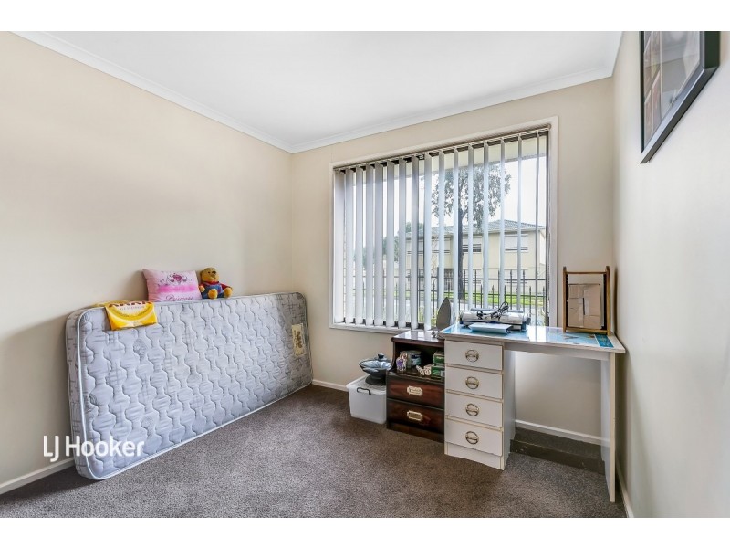 88 Canterbury Drive, Salisbury Heights SA 5109