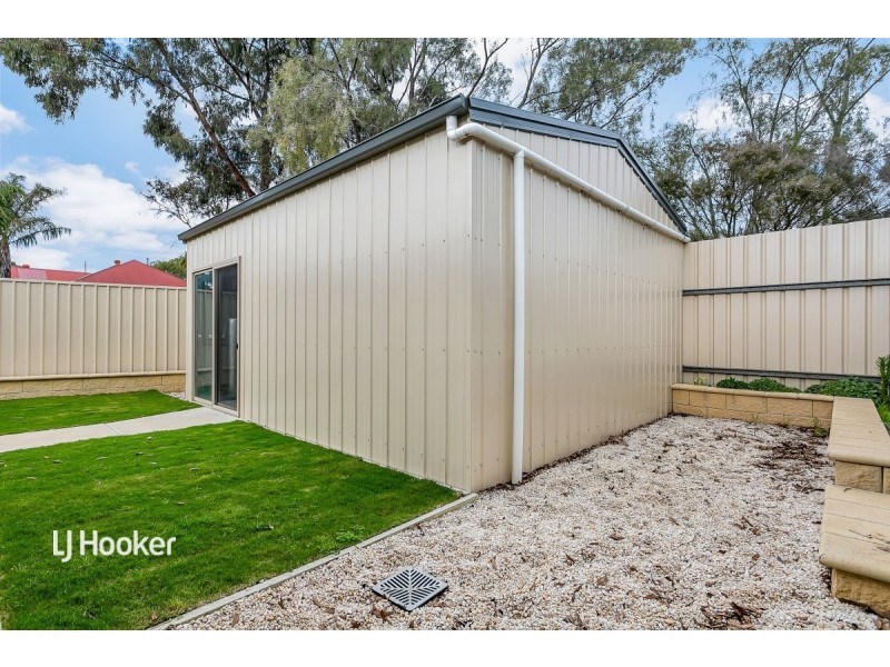 88 Canterbury Drive, Salisbury Heights SA 5109