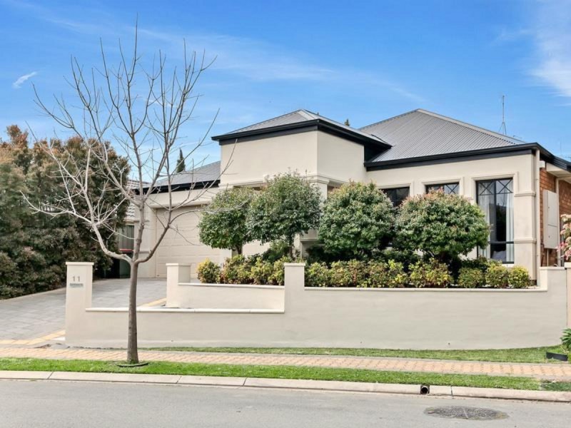 11 The Mews, Mawson Lakes SA 5095