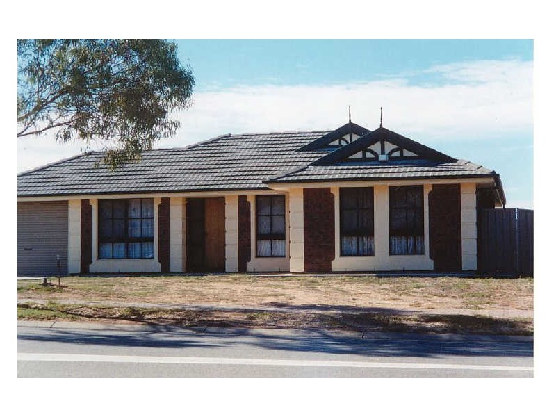 21 Crown Crescent, Paralowie SA 5108