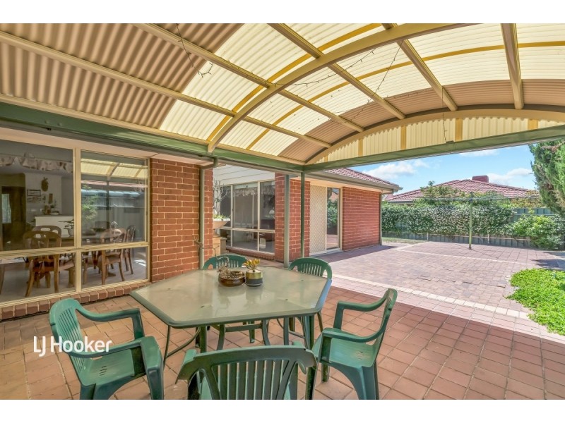 2 Legend Avenue, Walkley Heights SA 5098