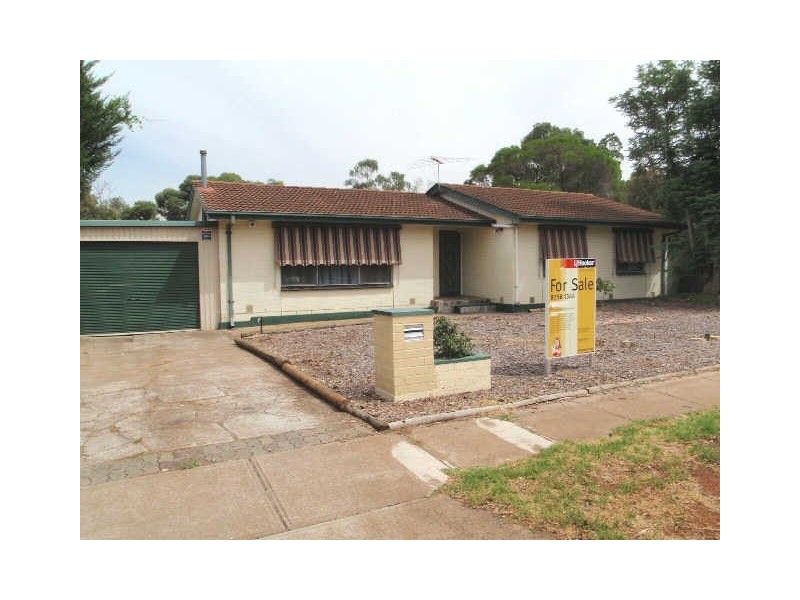 15 Barrington Road, Elizabeth Downs SA 5113