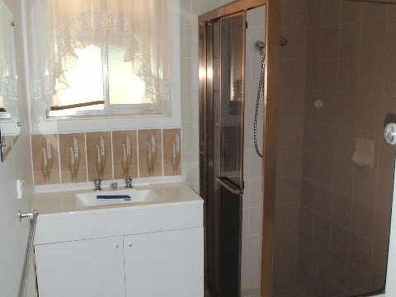 15 Barrington Road, Elizabeth Downs SA 5113