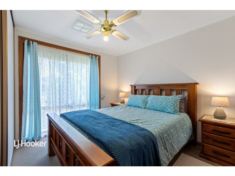 30 Wakeling Crescent, Parafield Gardens SA 5107