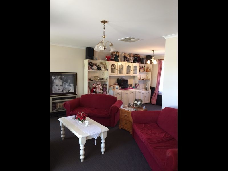 327 Burton Road, Burton SA 5110