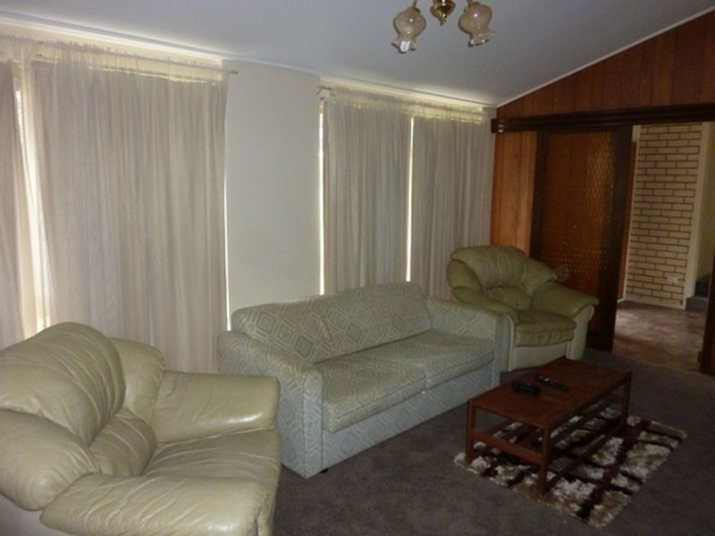 11 Landy Avenue, Gulfview Heights SA 5096