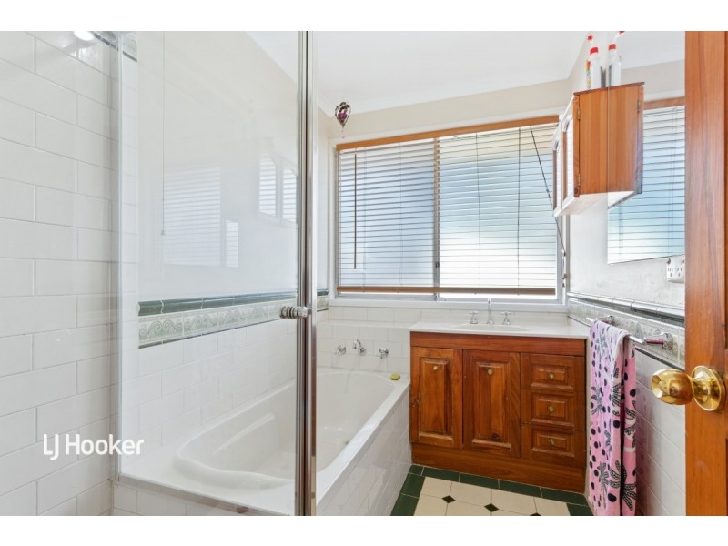 4 Munro Court, Salisbury Heights SA 5109