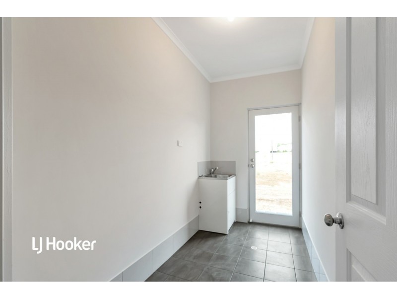 34 Rita Drive (Kingsway), Paralowie SA 5108