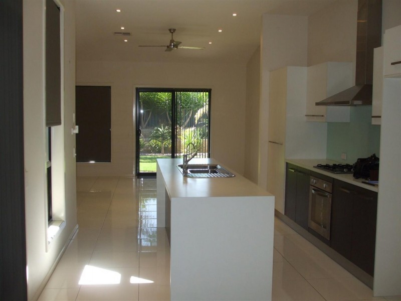 27 Bimini Crescent, Mawson Lakes SA 5095