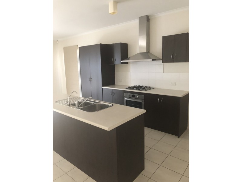 65 Hindmarsh Circuit, Mawson Lakes SA 5095