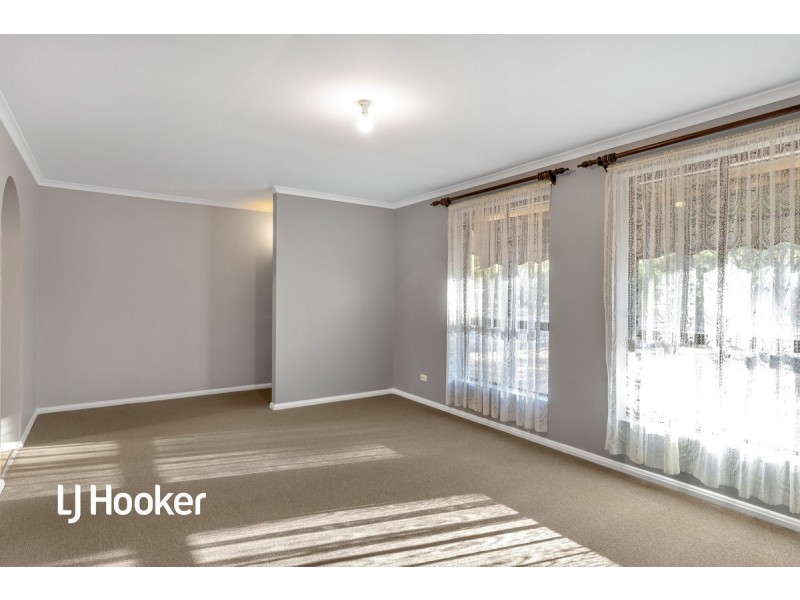 29 Woodfield Drive, Salisbury Downs SA 5108