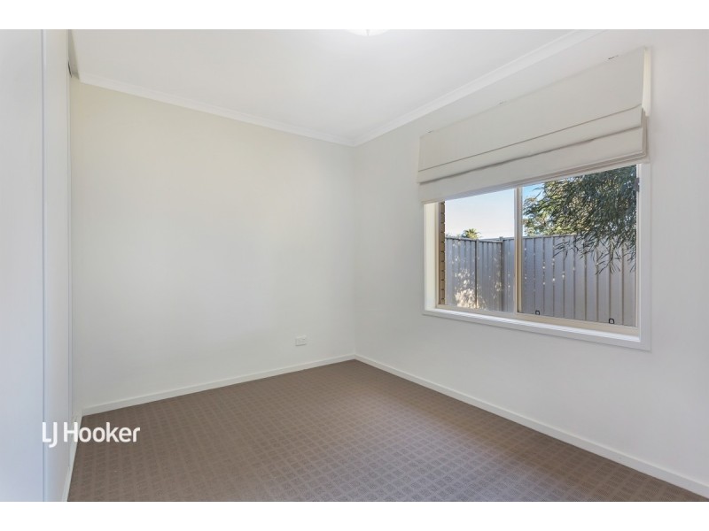 2 Wayfarer Mews, Smithfield SA 5114