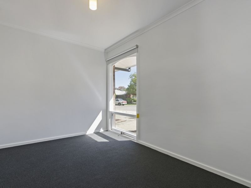 1 Cox Place, Salisbury SA 5108