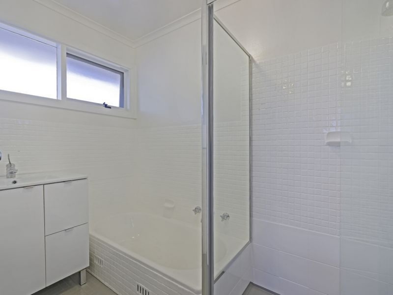 1 Cox Place, Salisbury SA 5108