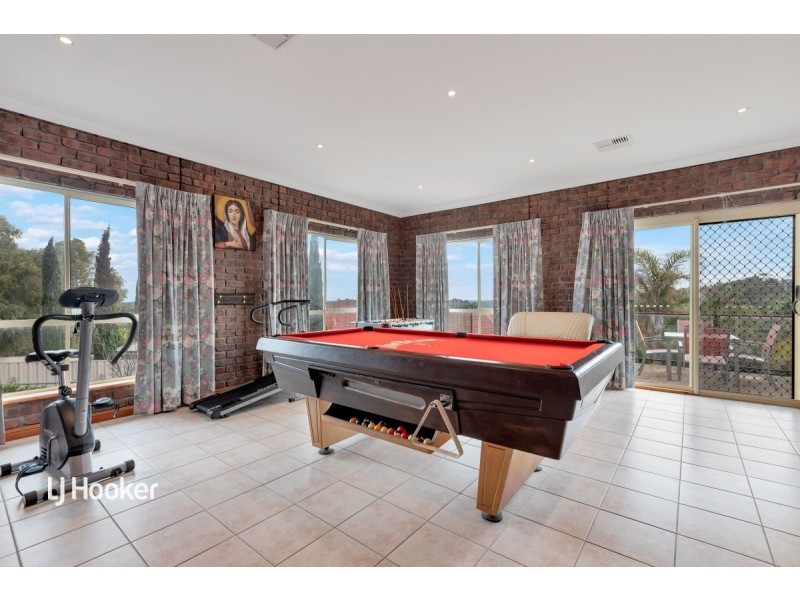 15 Queensborough Drive, Salisbury Heights SA 5109