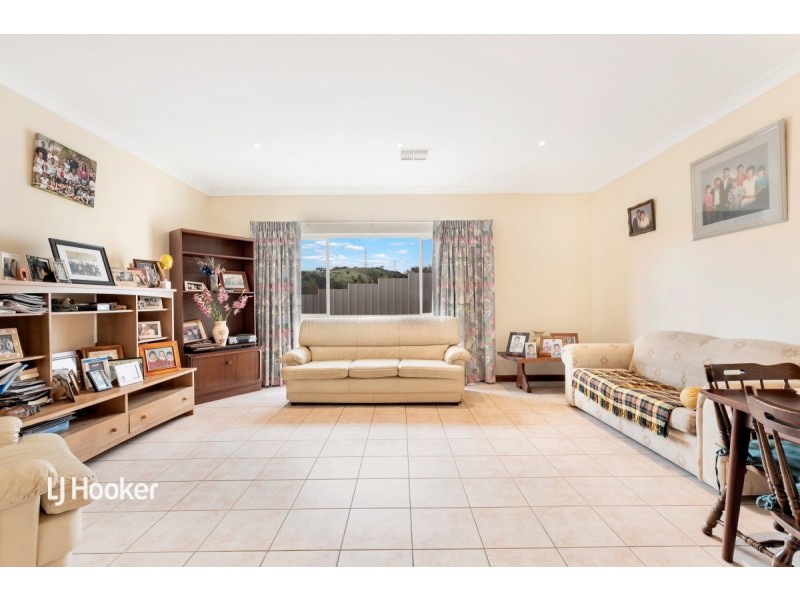 15 Queensborough Drive, Salisbury Heights SA 5109