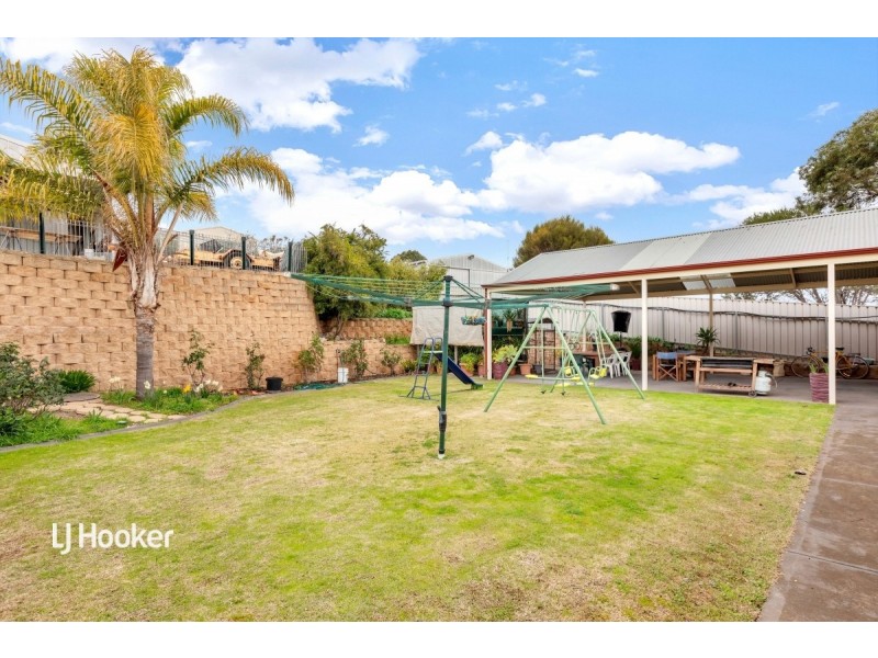 15 Queensborough Drive, Salisbury Heights SA 5109