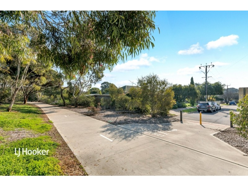 4 Loral Street, Modbury SA 5092