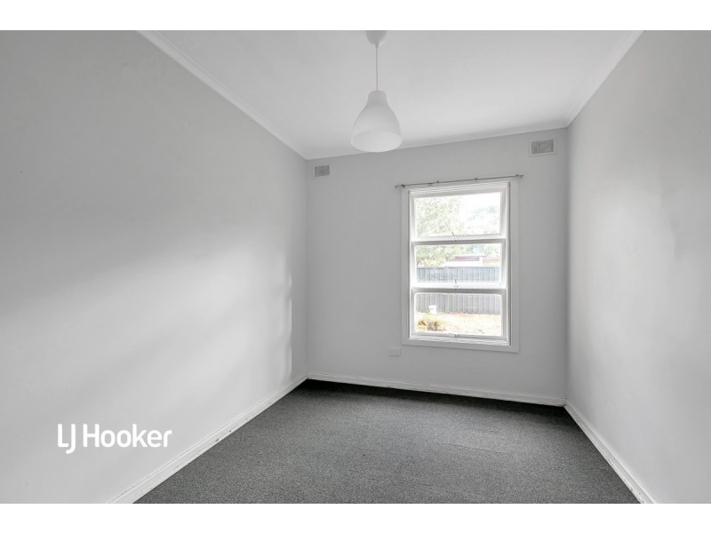 8 Berryman Road, Smithfield Plains SA 5114